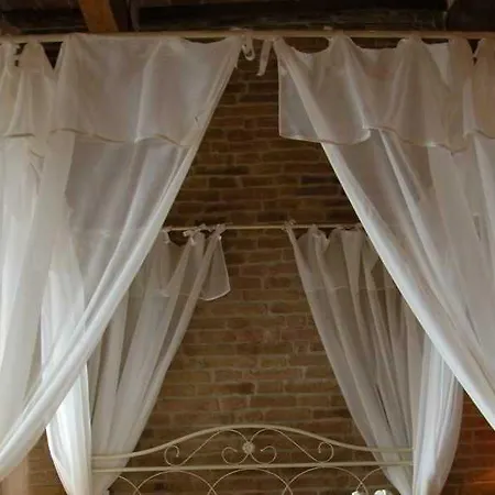 Al Pozzo Dei Desideri 2* San Gimignano