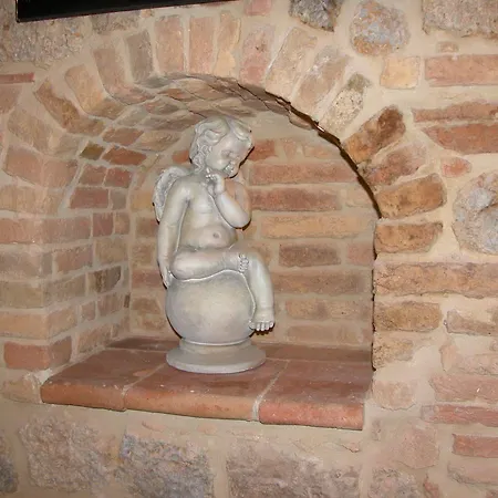 Al Pozzo Dei Desideri 2*